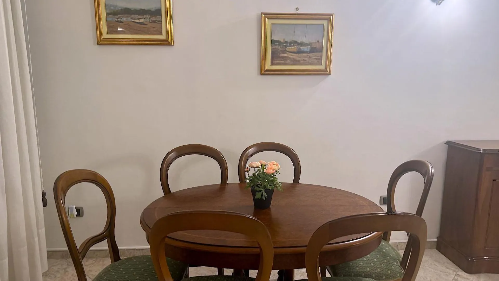 Family House Vomero Naples 0*,  Italy